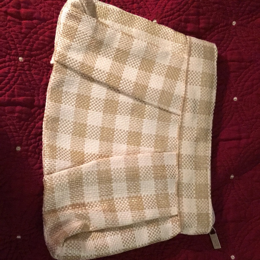 Murval cream and tan straw look clutch bag